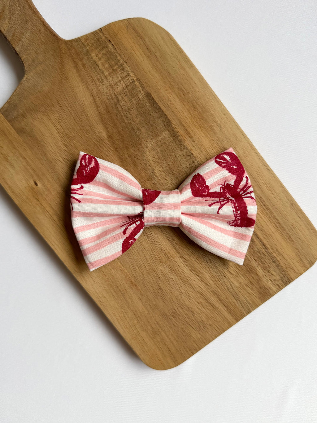 Coastal Lobster Dog Bow
