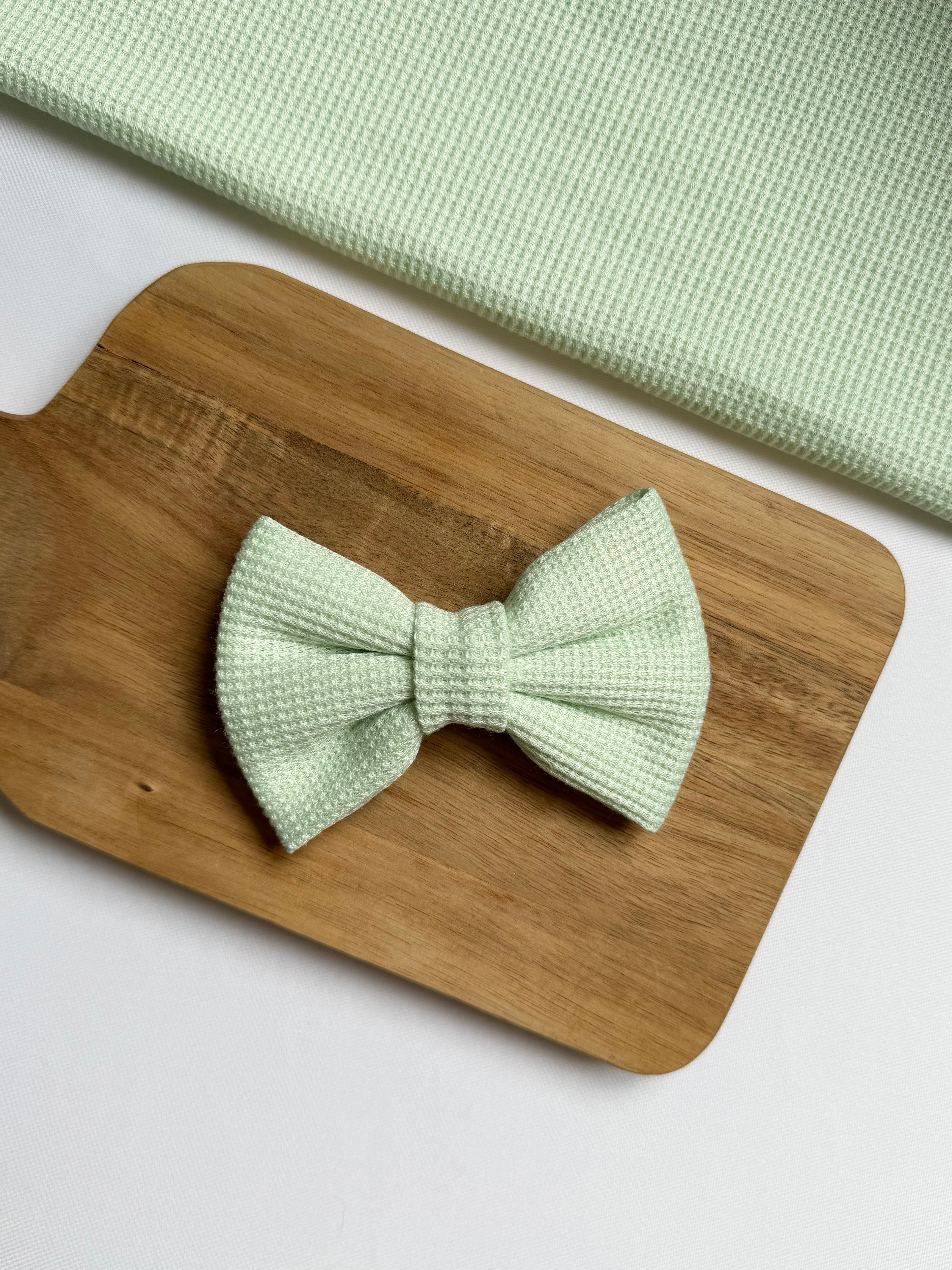 Pistachio Dog Bow